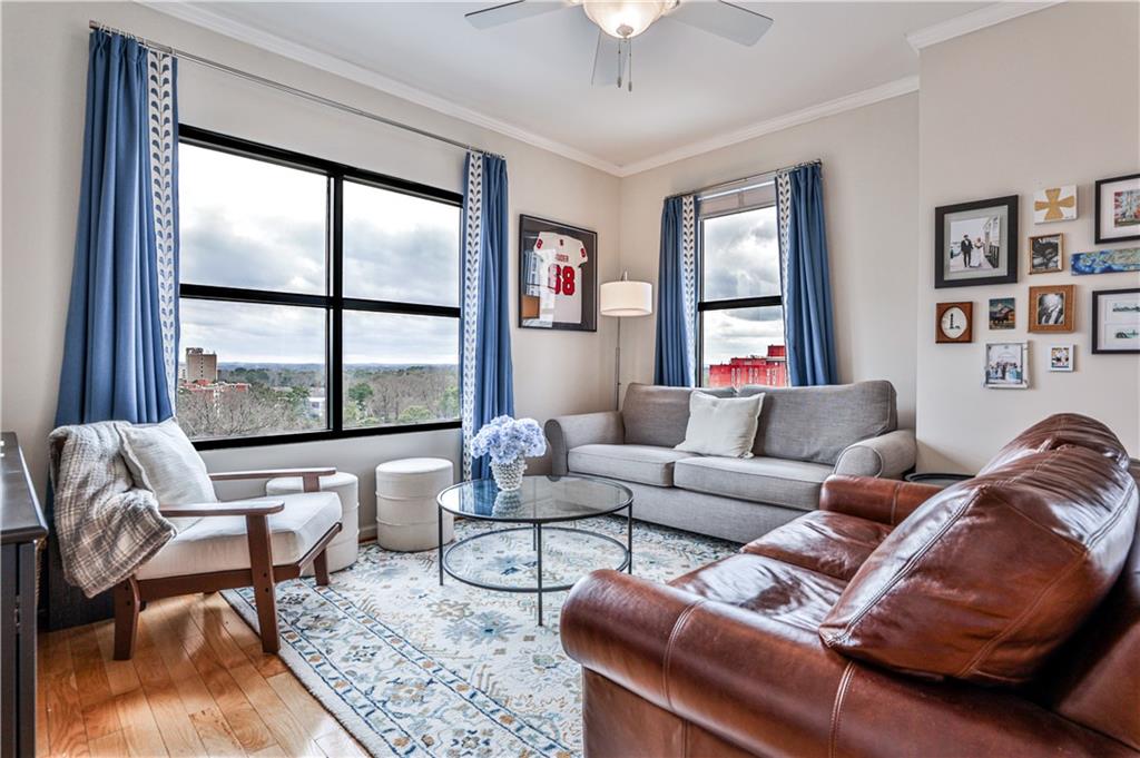 3040 Peachtree Road NW Unit 811