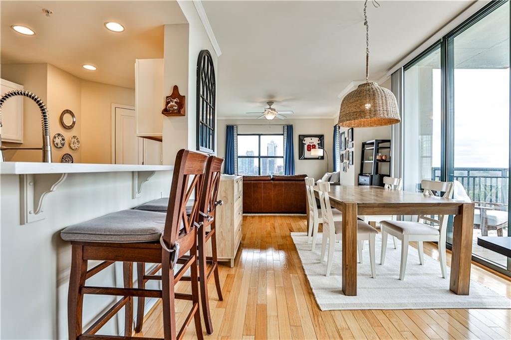 3040 Peachtree Road NW Unit 811