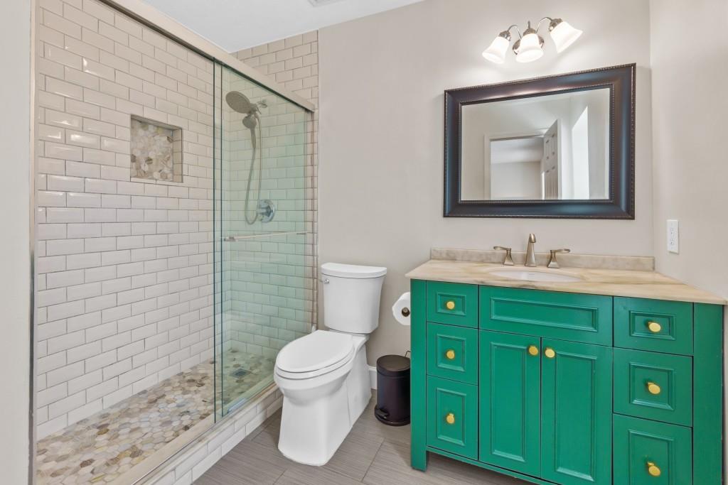 10 Spring Green Place NW