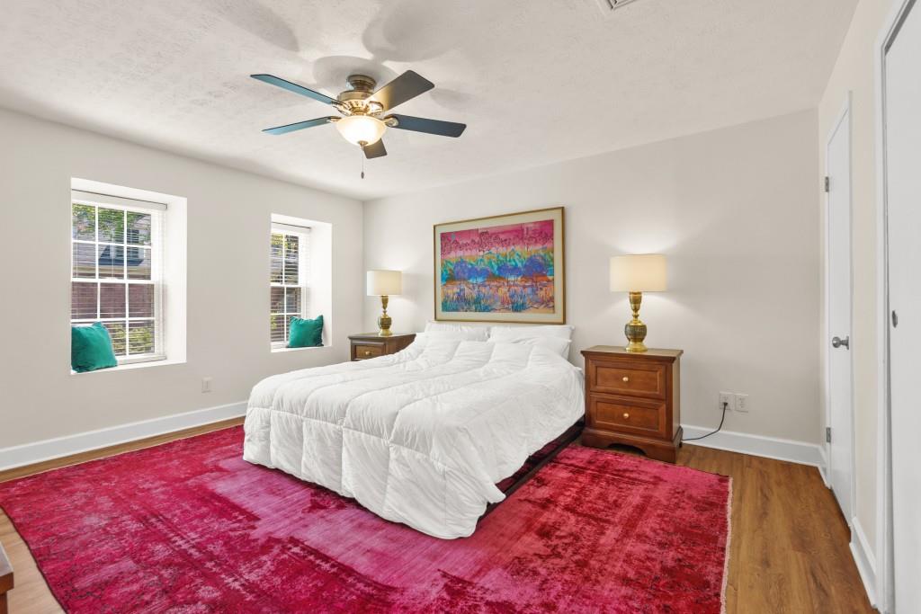10 Spring Green Place NW