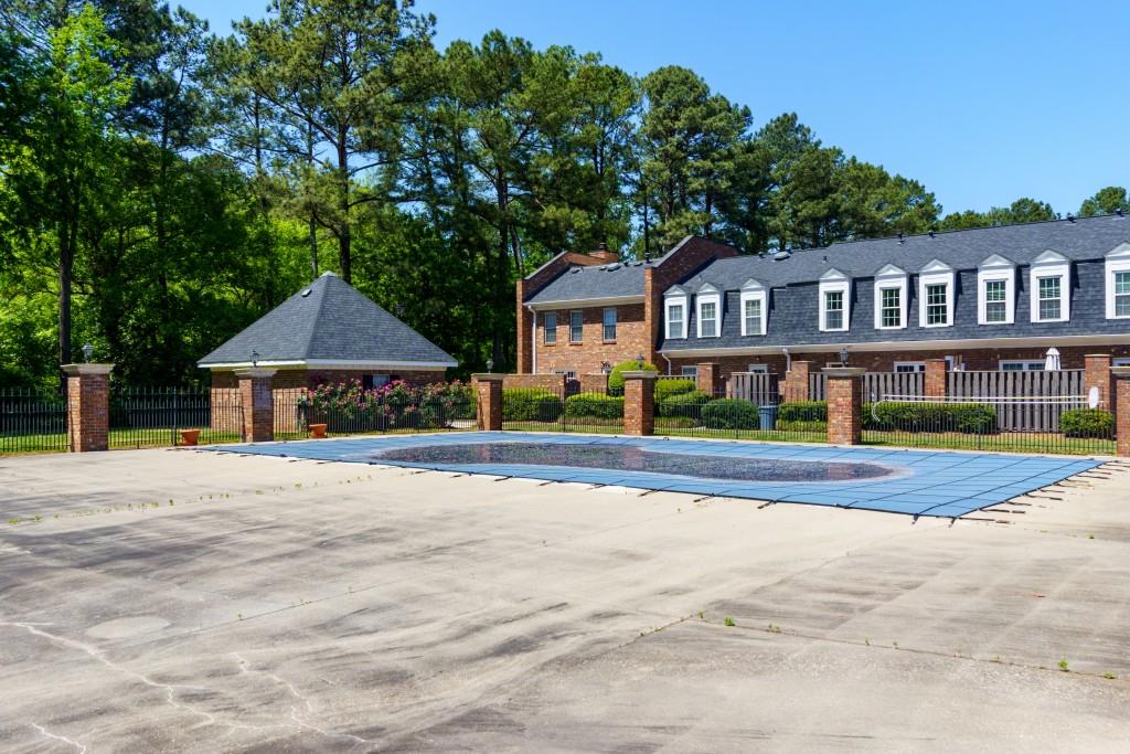 10 Spring Green Place NW