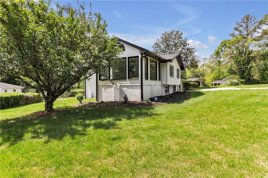 3289 Flat Shoals Road