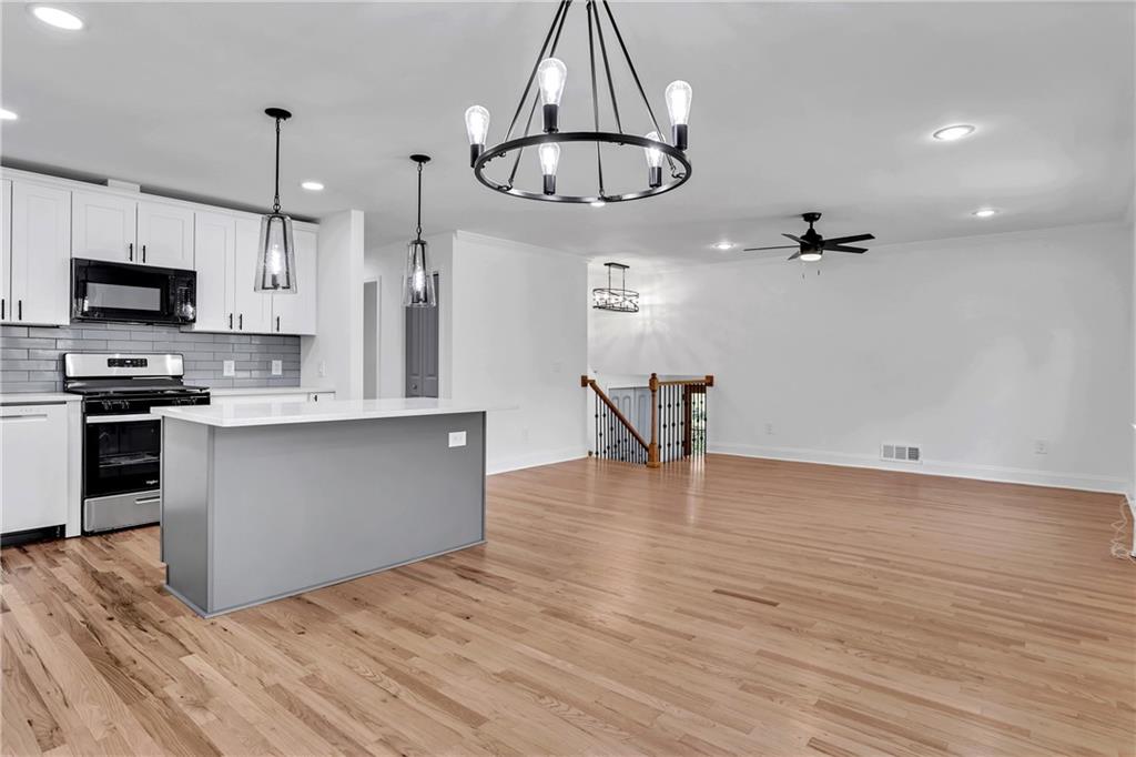 3289 Flat Shoals Road
