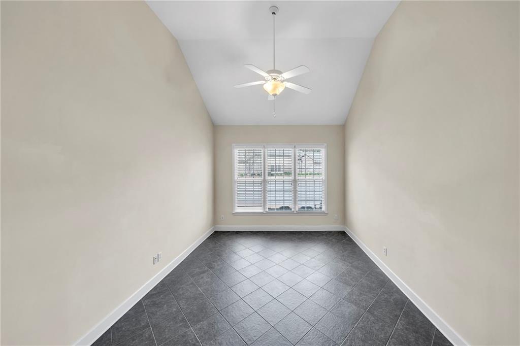 2035 Macland Square Drive Unit 28