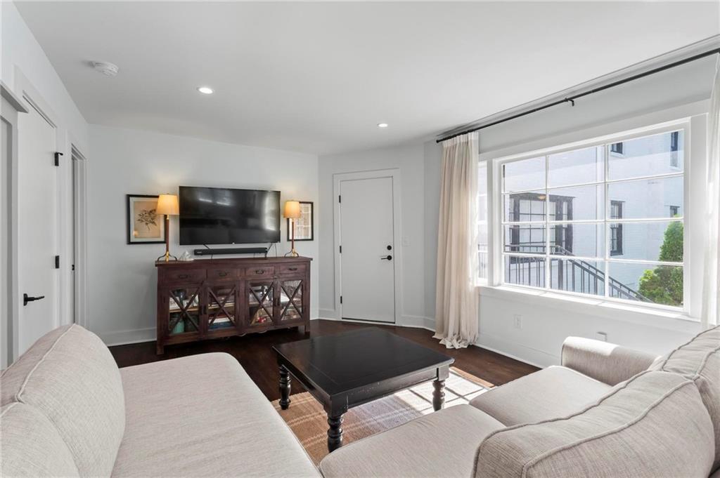 99 Peachtree Memorial Drive NW Unit C1