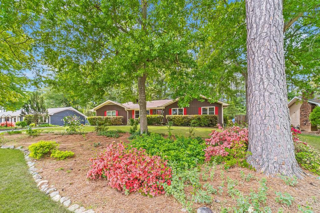 2357 Autumn Drive