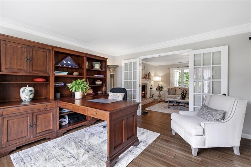 2576 Hollycreek Drive