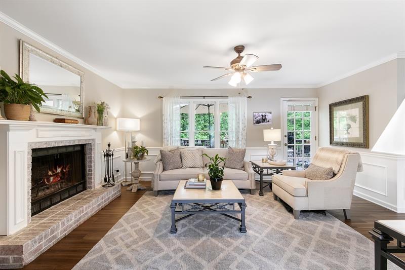 2576 Hollycreek Drive