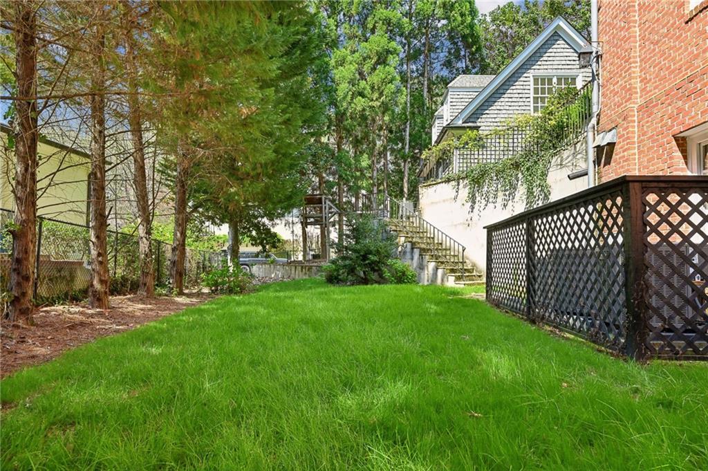 30 Chatsworth Place NW
