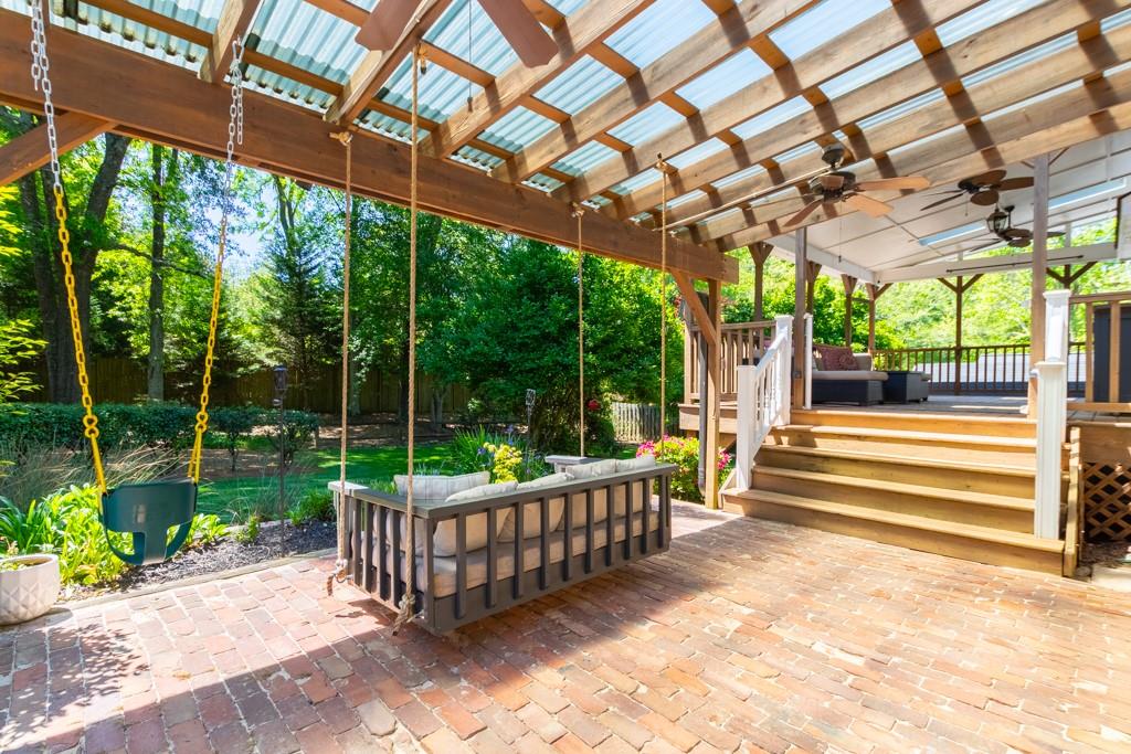 355 Wickerberry Lane