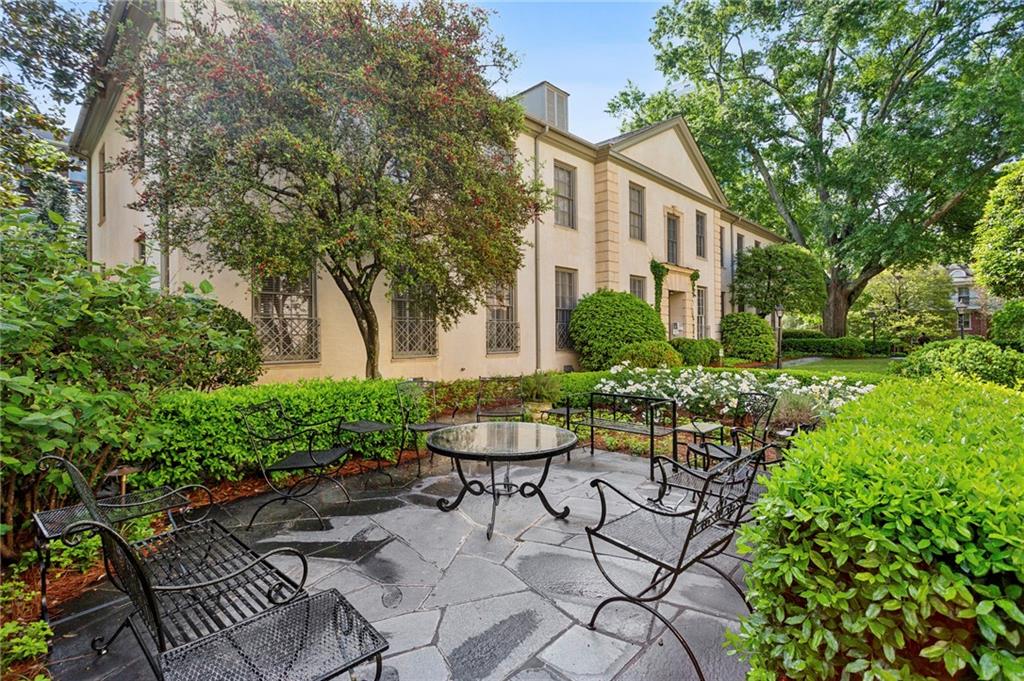 31 Muscogee Avenue NW Unit 16