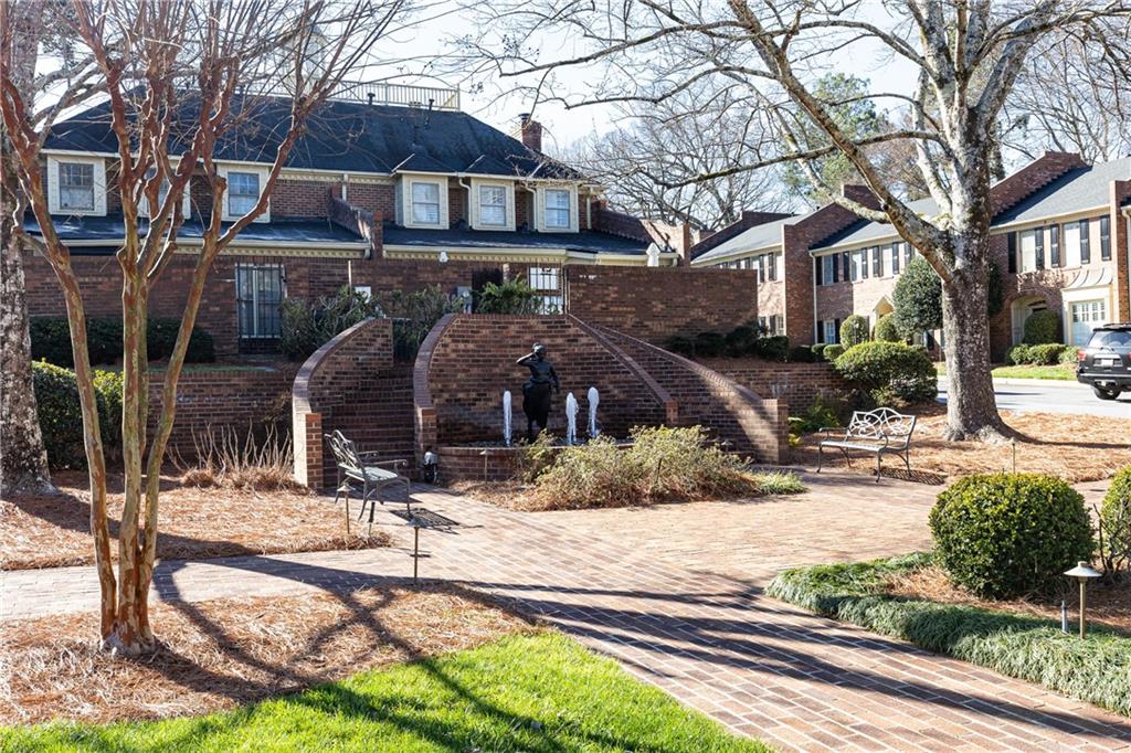 12 Howell Mill Plantation NW