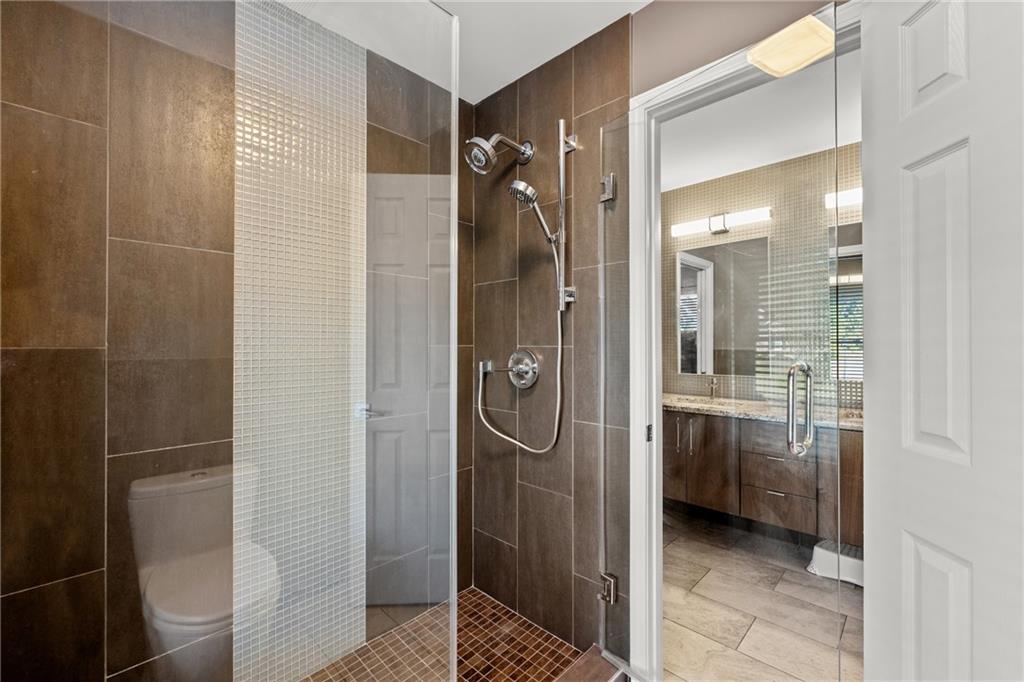 1356 Annapolis Way