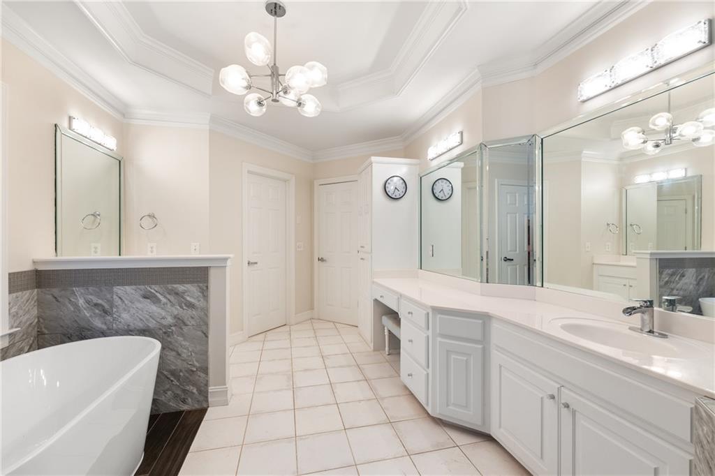 1356 Annapolis Way
