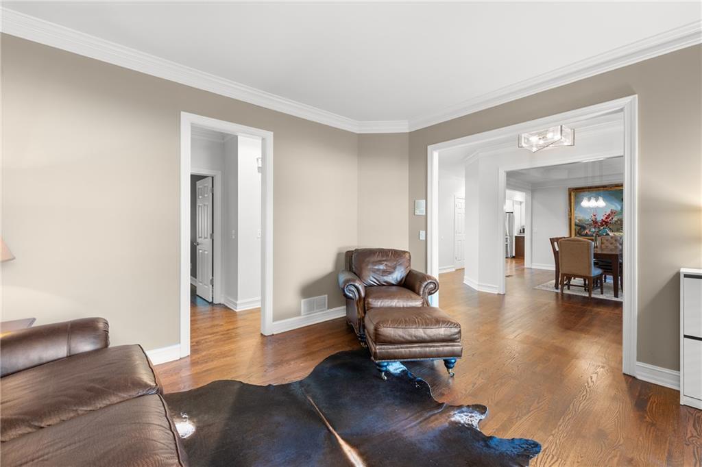 1356 Annapolis Way
