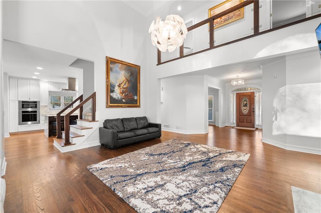 1356 Annapolis Way