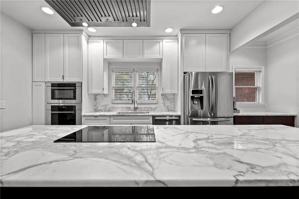 1356 Annapolis Way