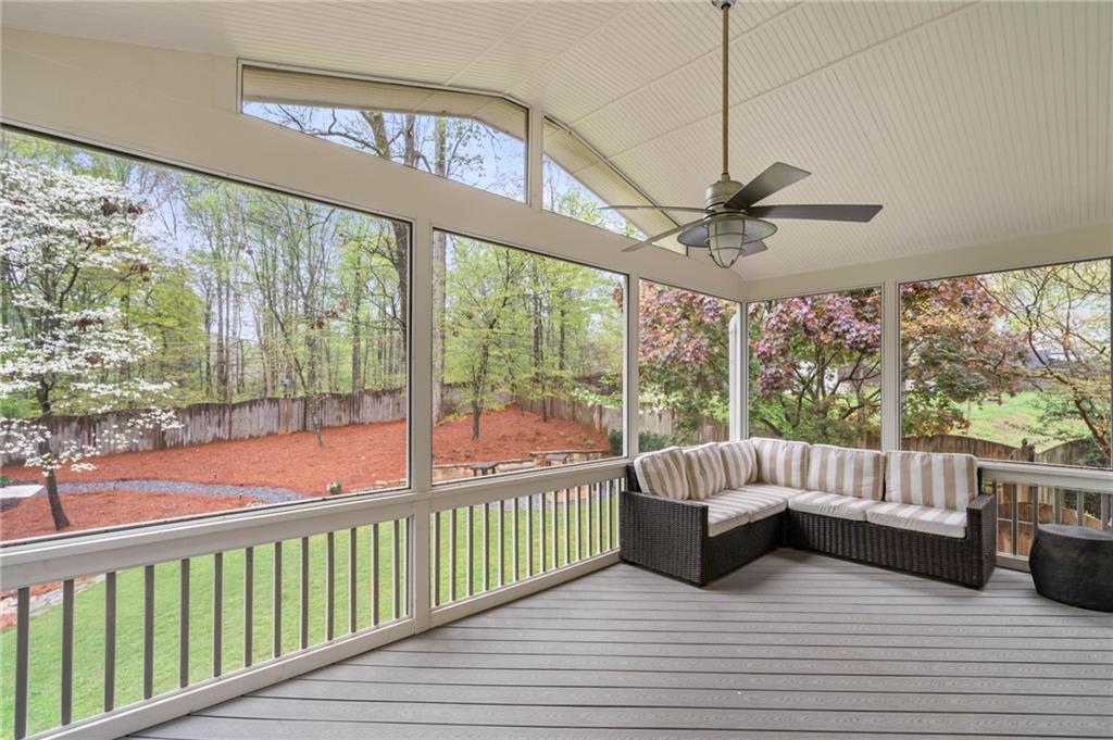 320 Kingspring Court