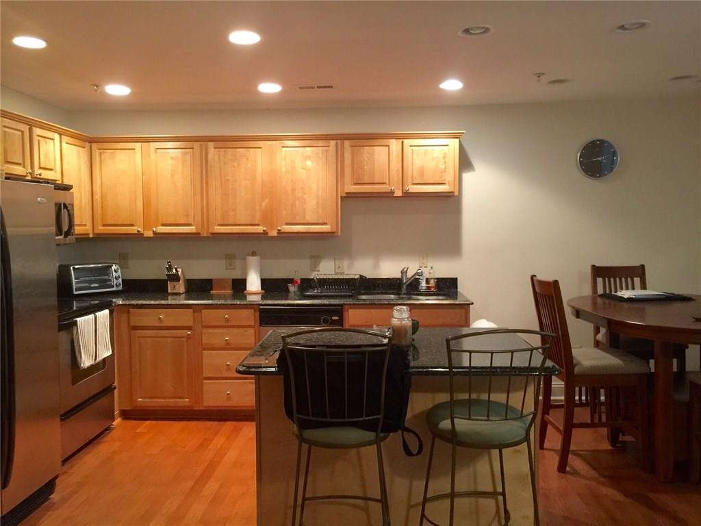 107 Madison Court SE Unit 107