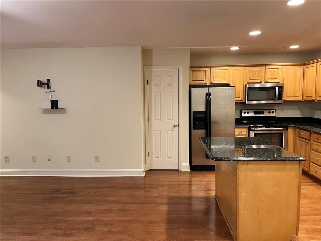 107 Madison Court SE Unit 107