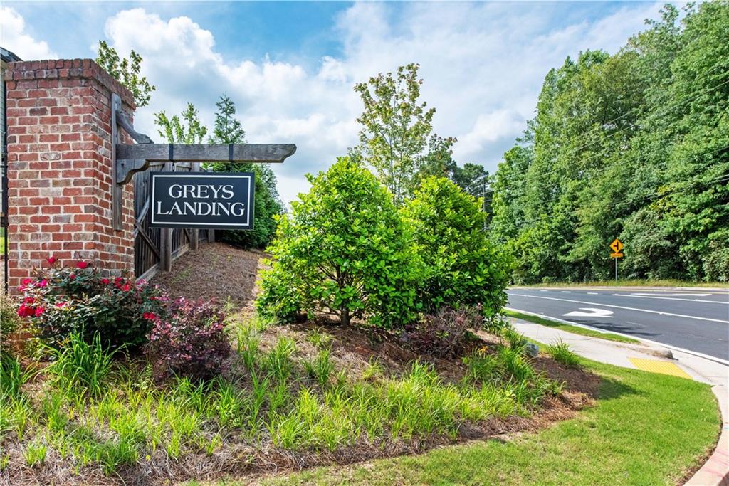 4342 Greys Rise Way SW
