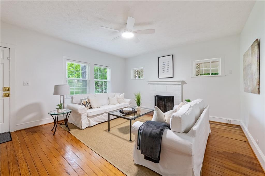 1402 Carter Road