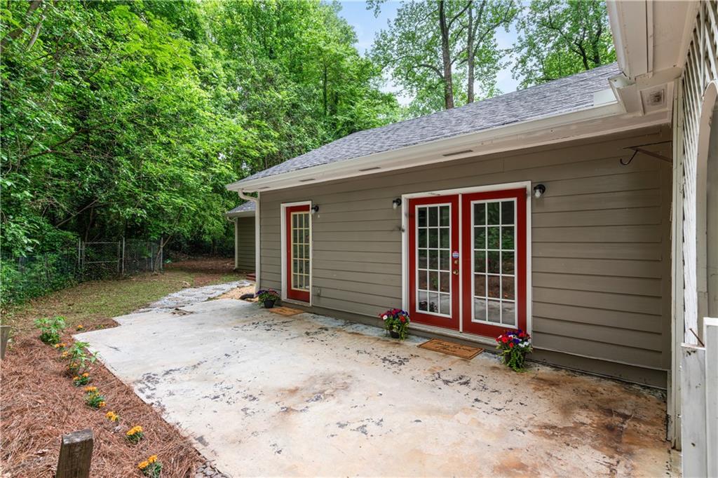 1402 Carter Road