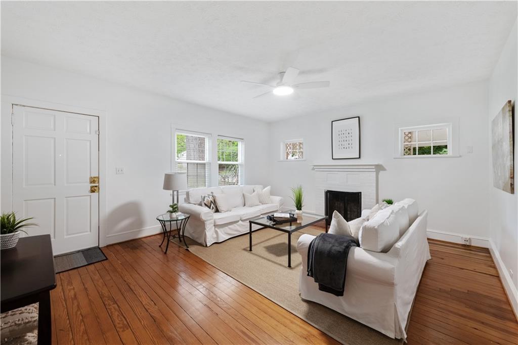1402 Carter Road
