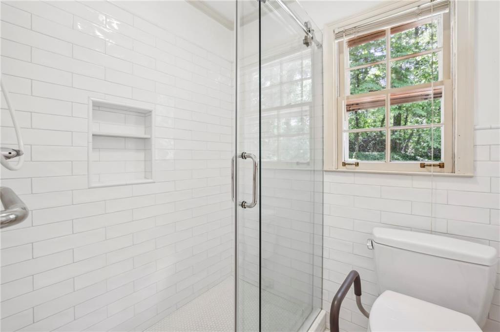 720 Edgewater Trail
