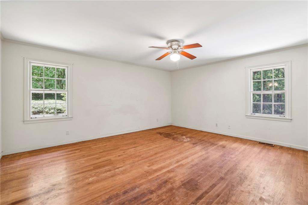 720 Edgewater Trail