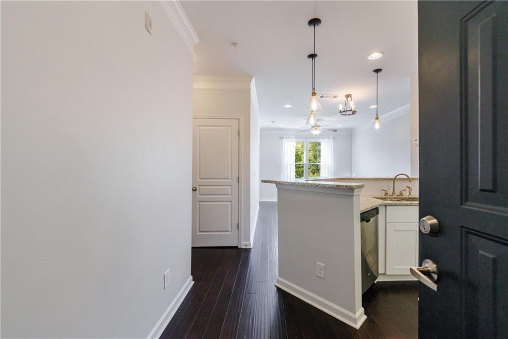 10 Perimeter Summit Boulevard NE Unit 4241
