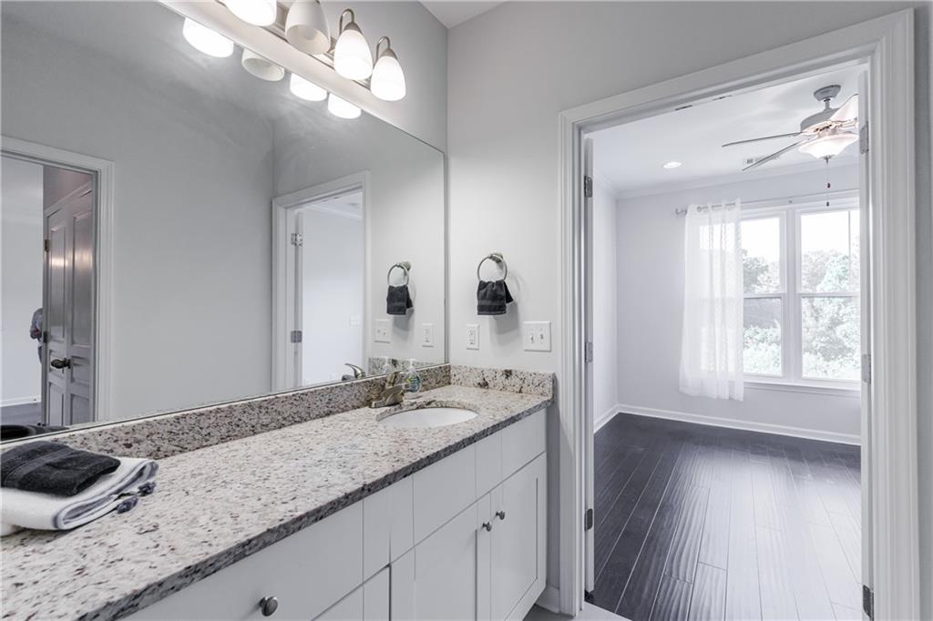 10 Perimeter Summit Boulevard NE Unit 4241