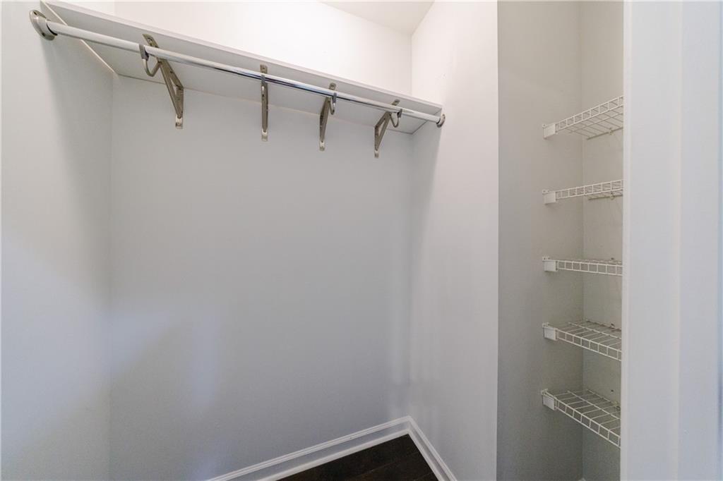 10 Perimeter Summit Boulevard NE Unit 4241