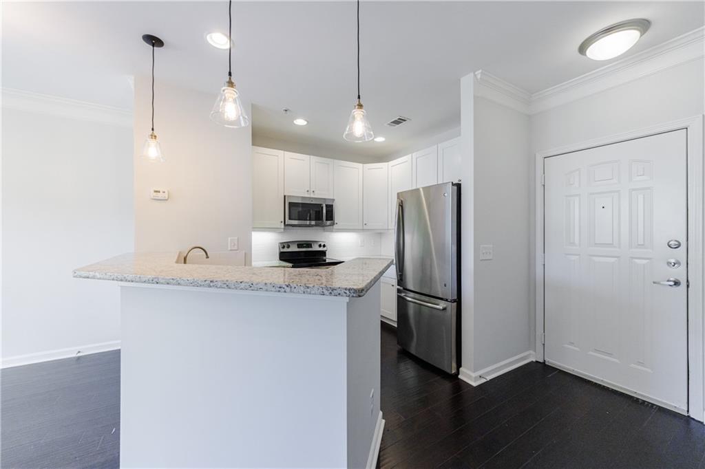 10 Perimeter Summit Boulevard NE Unit 4241