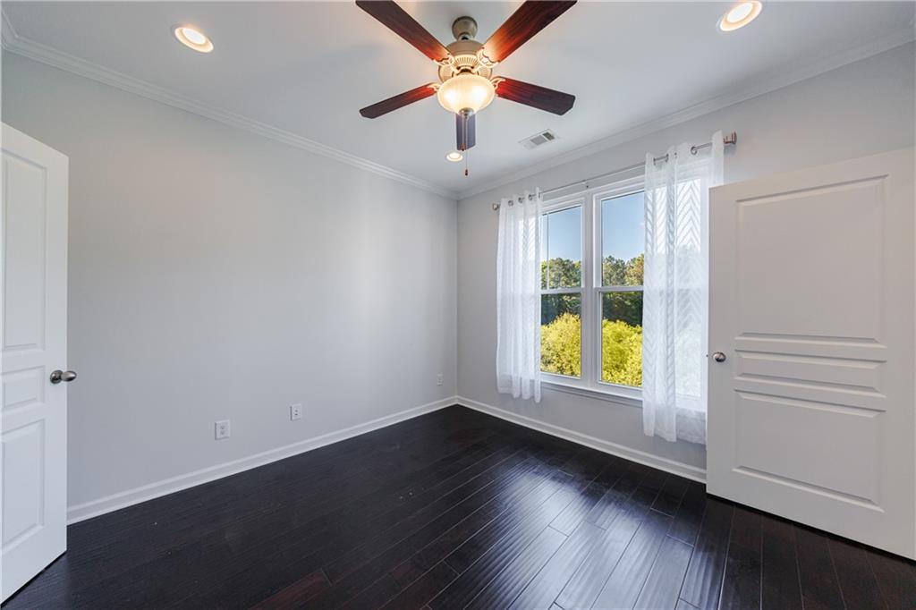 10 Perimeter Summit Boulevard NE Unit 4241