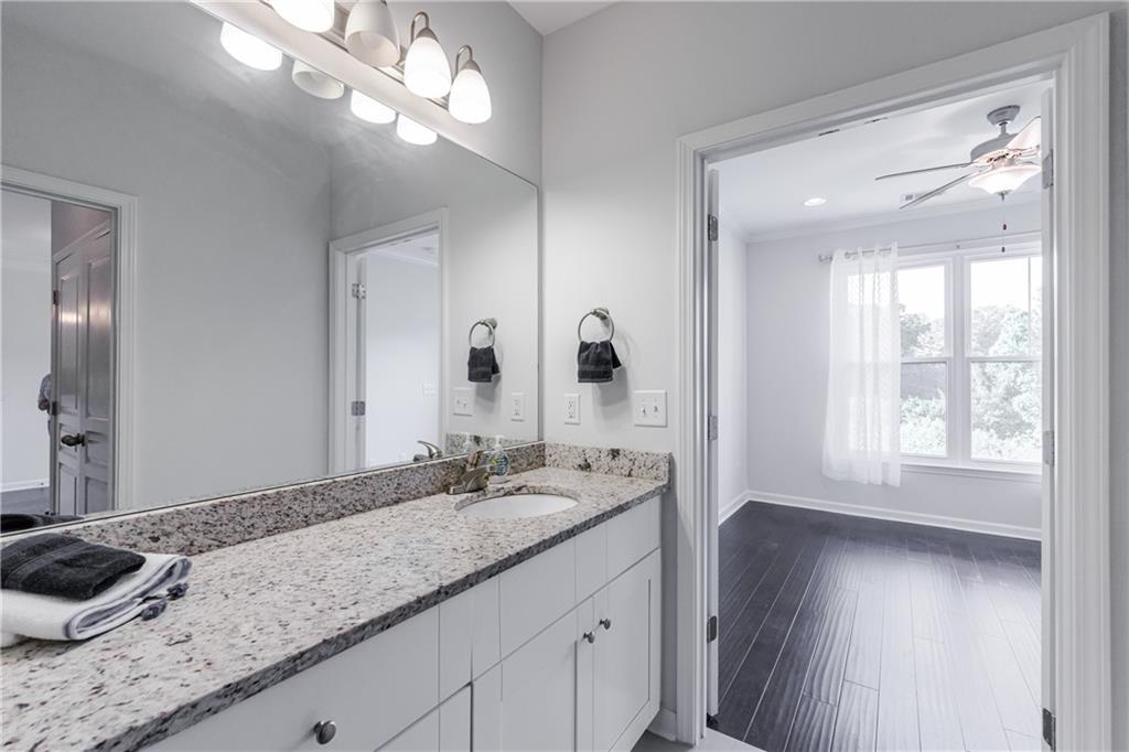 10 Perimeter Summit Boulevard NE Unit 4241