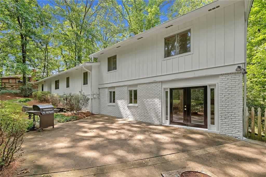 4105 Ashwoody Trail NE