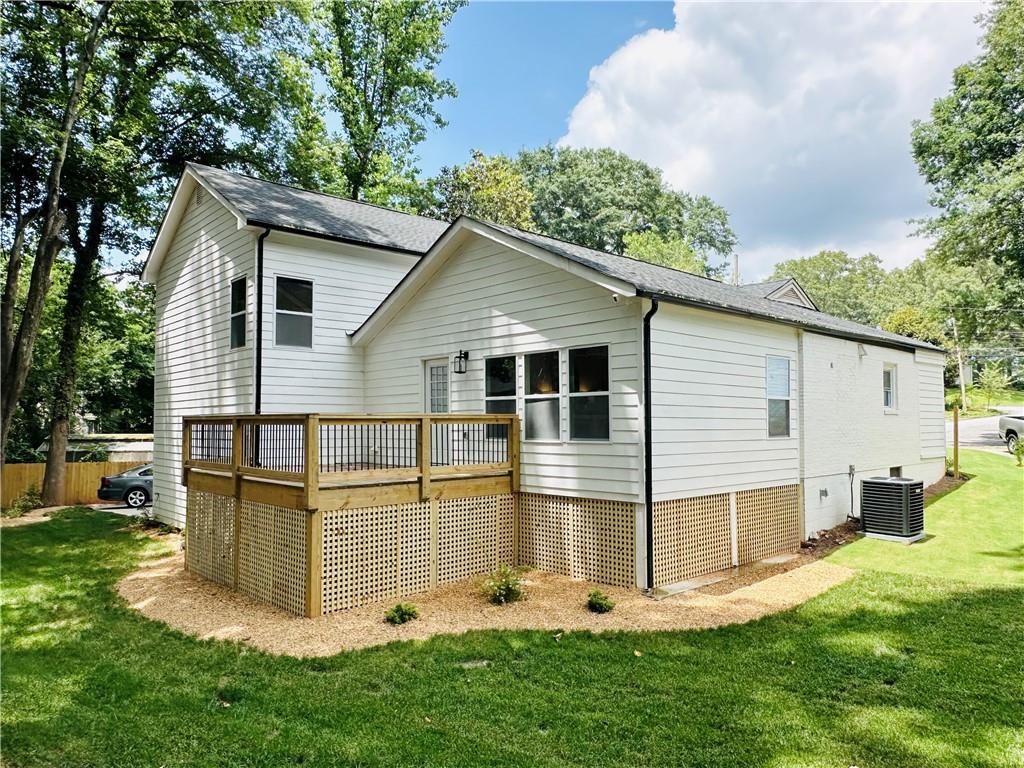 416 S Pineview Court