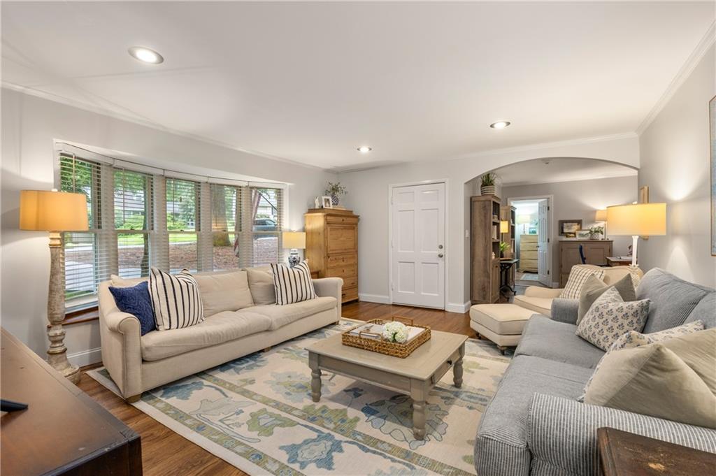 2441 Ridgewood Road NW