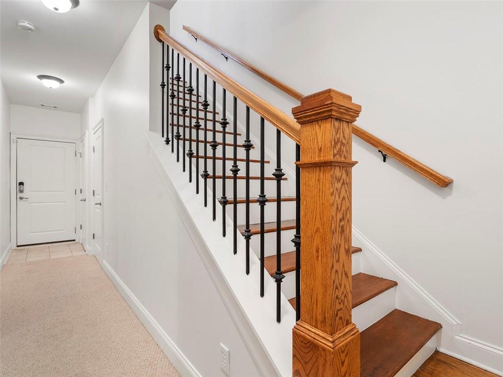 1414 Briarhaven Trail NE