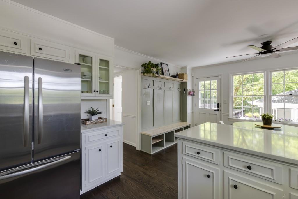 5477 Woodsong Trail