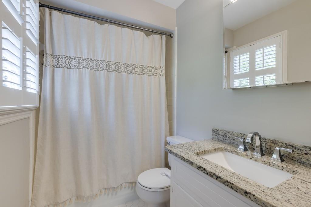 5477 Woodsong Trail