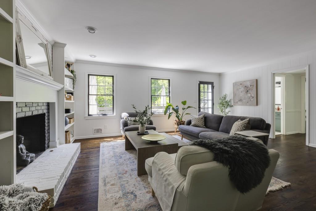 5477 Woodsong Trail