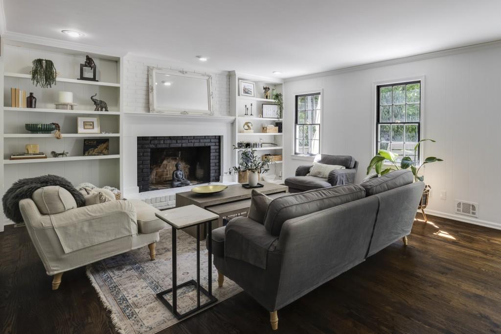 5477 Woodsong Trail
