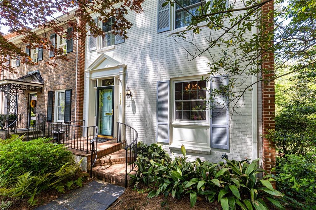 3494 Paces Place NW