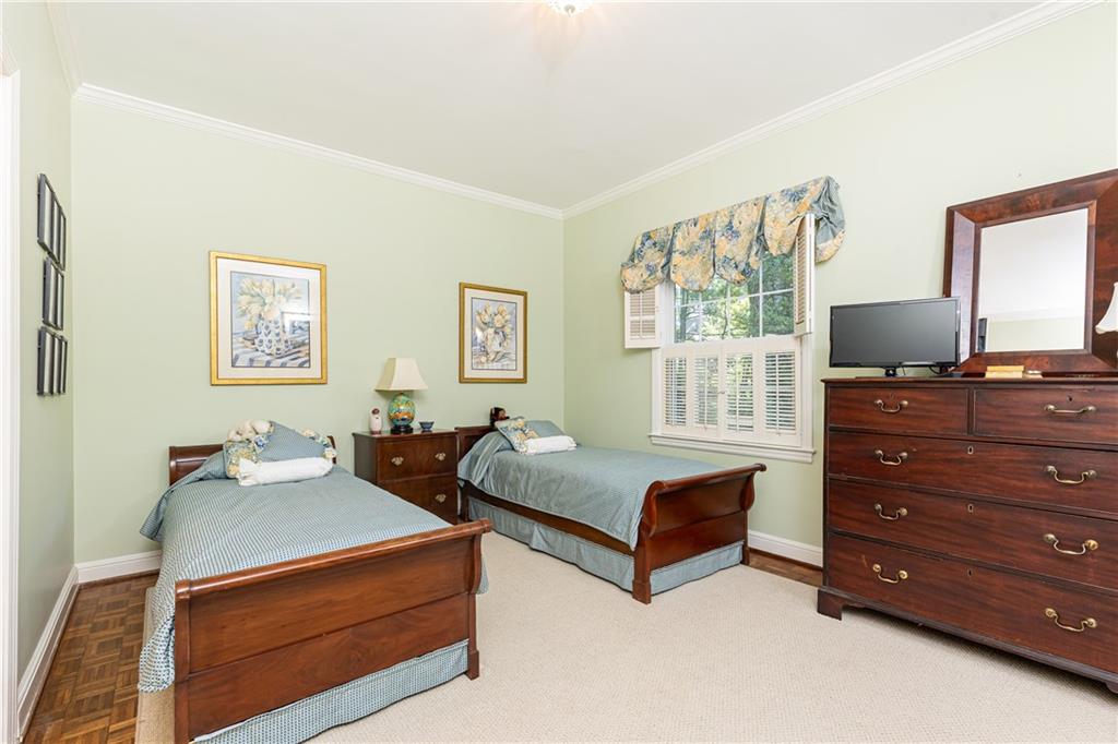 3494 Paces Place NW