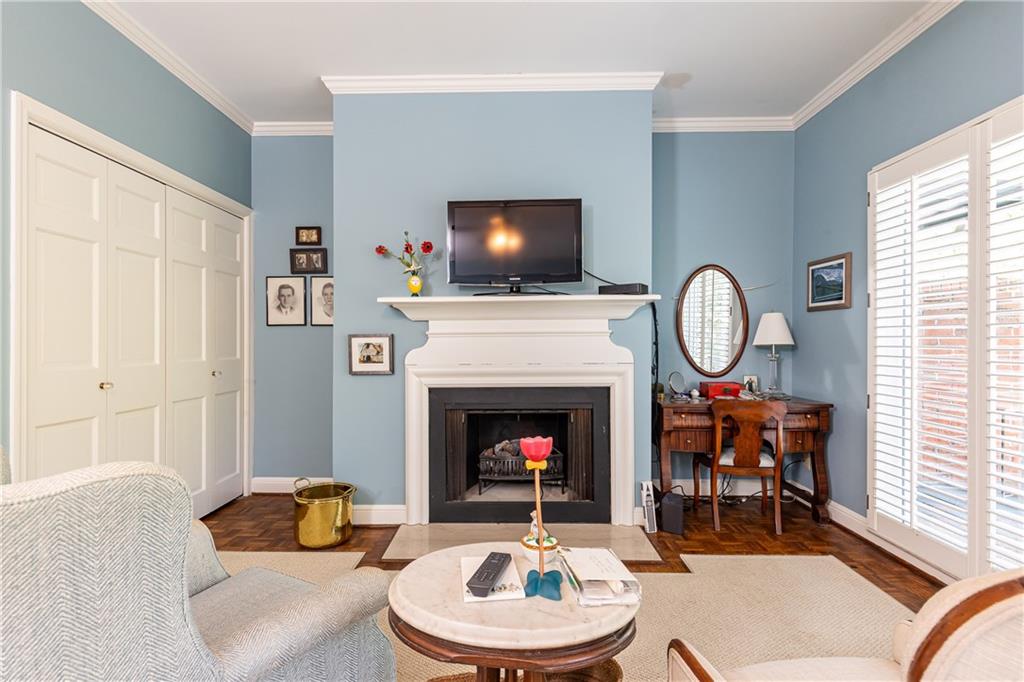 3494 Paces Place NW