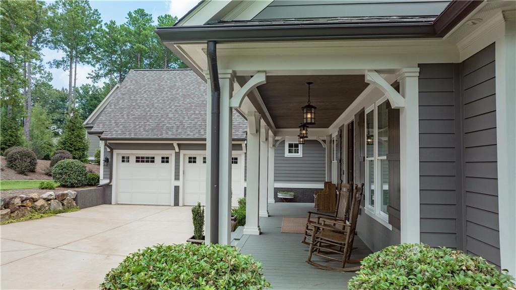 1220 Long Cove Drive