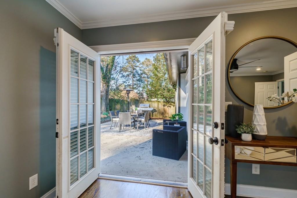 995 Lindbergh Drive