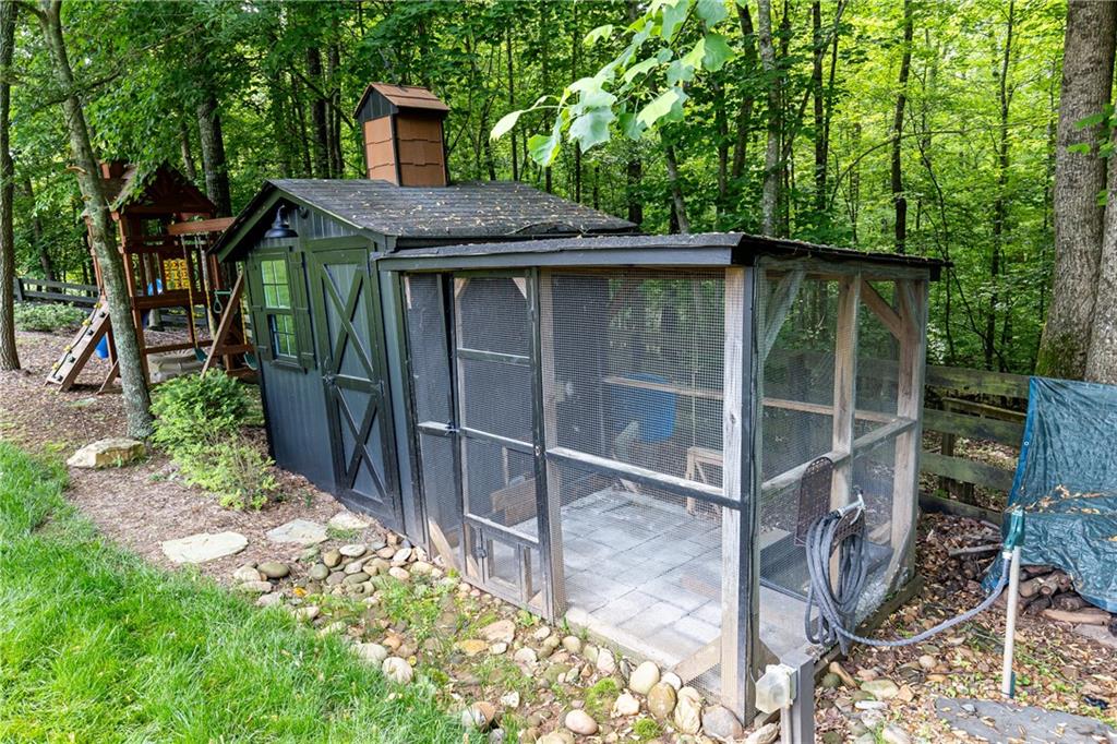 716 Goodson Road